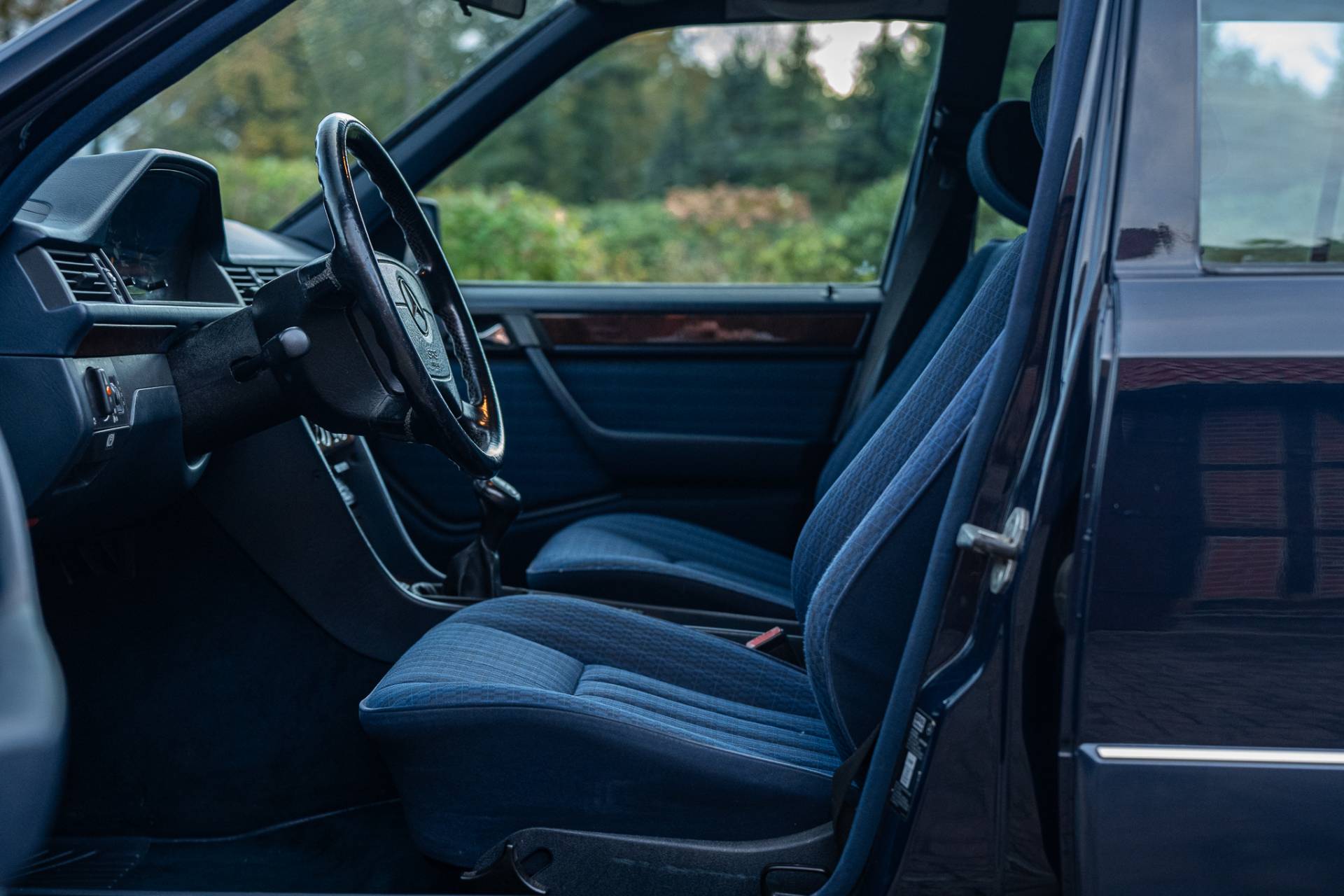 vehicle_ad_standard_image_df8a055a010e504c2b228ee52a7399d0.jpg