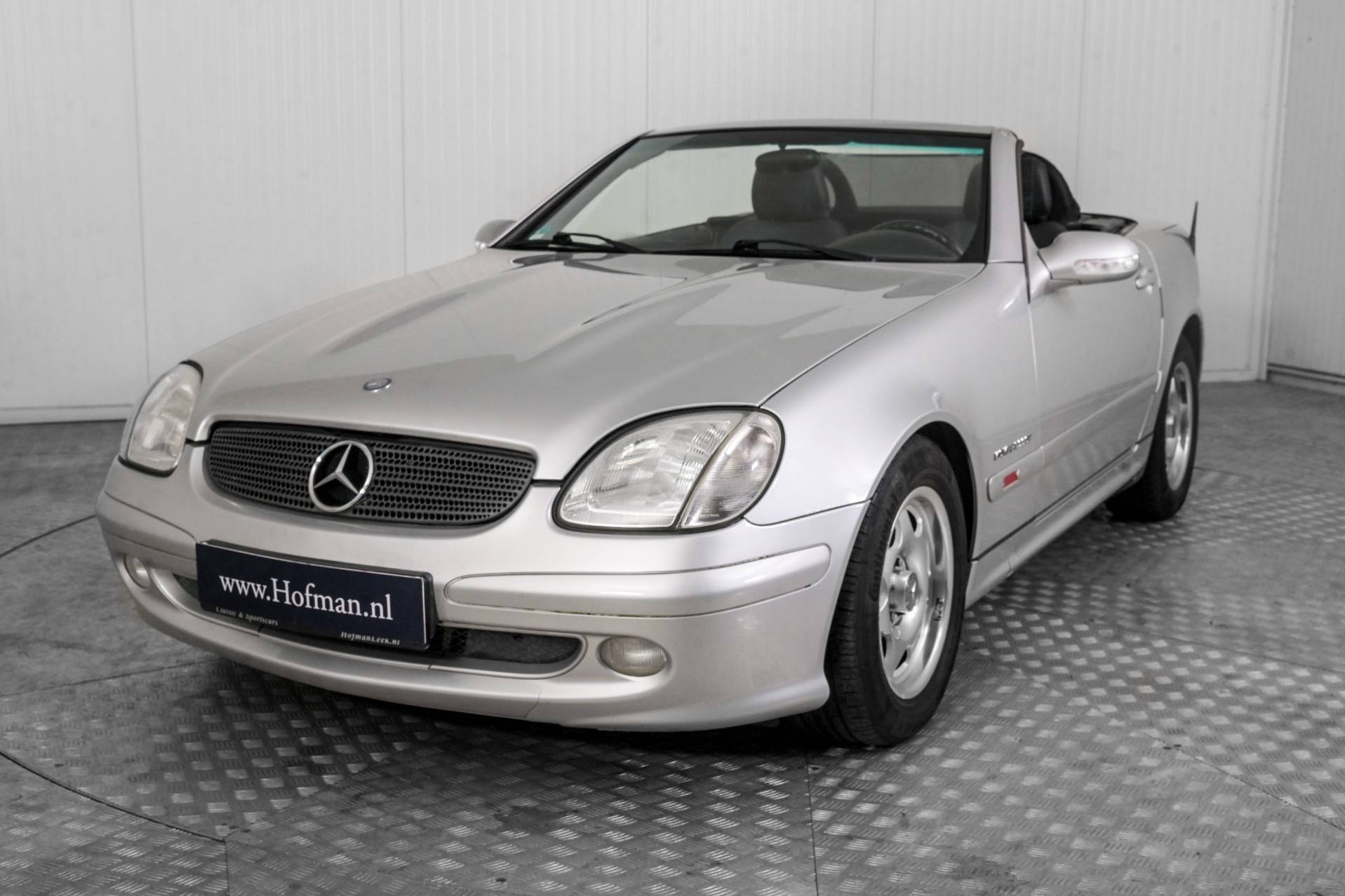 for-sale-mercedes-benz-slk-200-kompressor-2000-offered-for-gbp-8-781