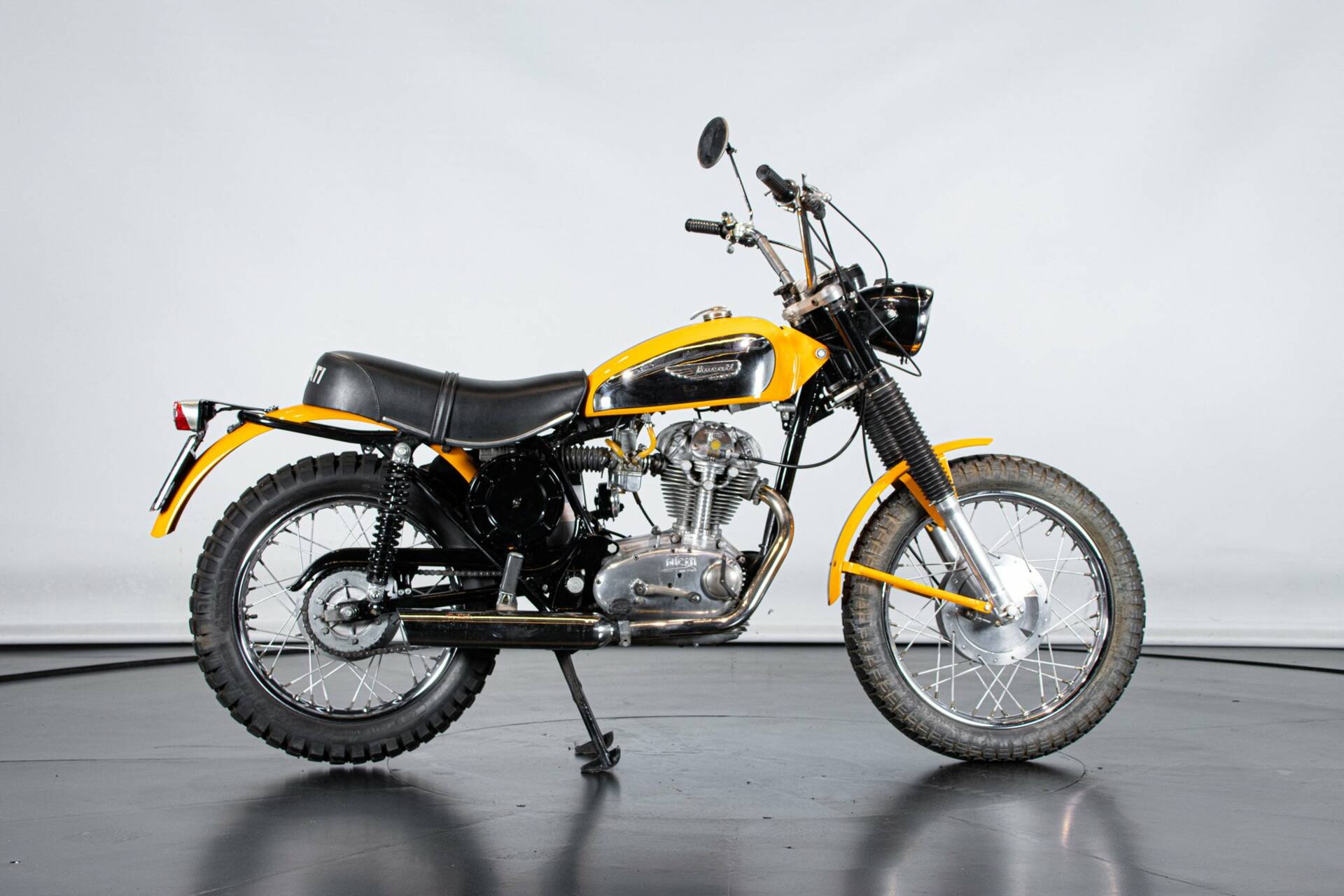 For Sale: Ducati 250 Scrambler (1971) offered for $15,692