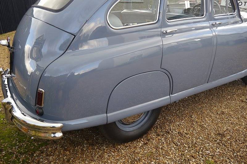 For Sale: Standard Vanguard Phase I (1952) offered for GBP 11,750