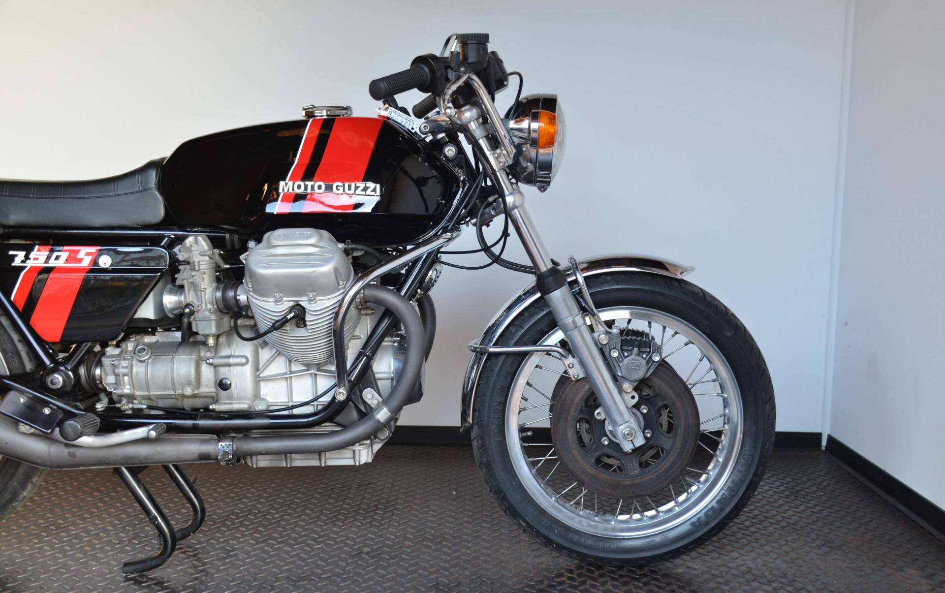 1974 moto guzzi