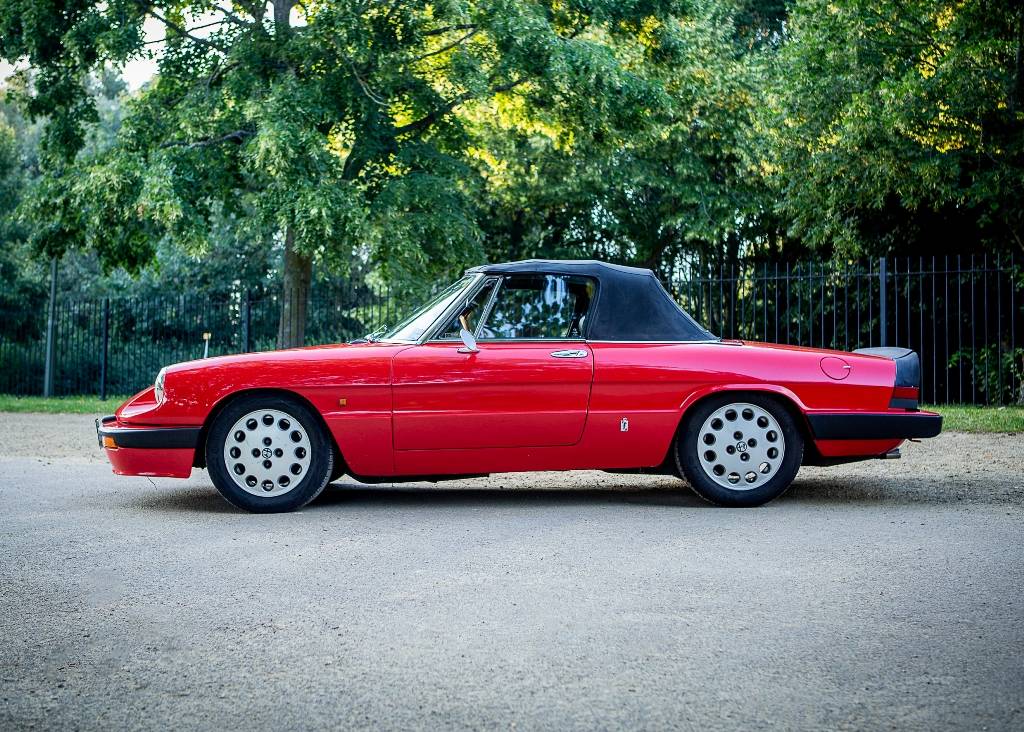 Alfa Romeo Spider Oldtimer kaufen - Classic Trader