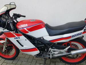 Bild 25/29 von Yamaha DUMMY (1987)