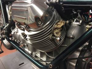 Imagen 8/28 de Moto Guzzi DUMMY (1980)