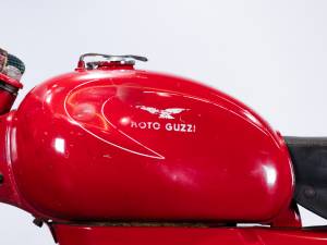 Image 12/50 of Moto Guzzi DUMMY (1960)