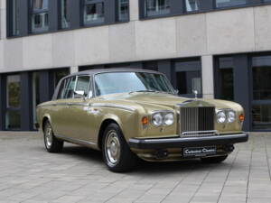 Image 3/37 of Rolls-Royce Silver Shadow II (1978)