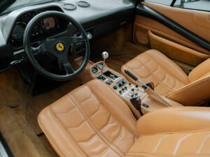 Bild 5/54 von Ferrari 308 GTSi Quattrovalvole (1985)