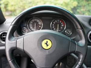 Immagine 16/50 di Ferrari 550 Maranello (1999)