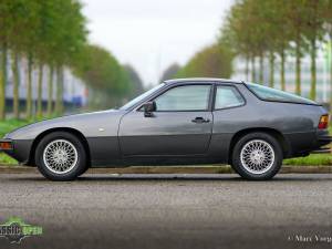 Image 3/32 of Porsche 924 (1980)