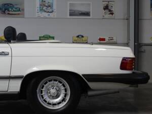 Bild 7/12 von Mercedes-Benz 380 SL (1982)