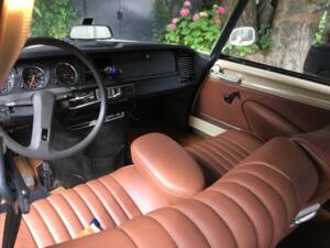 Image 72/82 de Citroën DS 20 (1974)