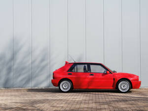 Afbeelding 2/58 van Lancia Delta HF Integrale Evoluzione I (1991)