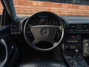 Image 24/27 of Mercedes-Benz CL 420 (1996)