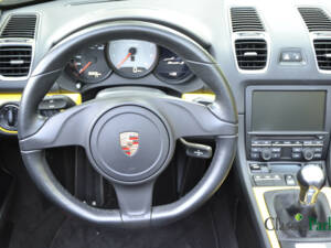 Immagine 35/50 di Porsche Boxster S (2013)