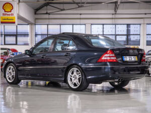 Bild 3/18 von Mercedes-Benz C 32 AMG (2001)