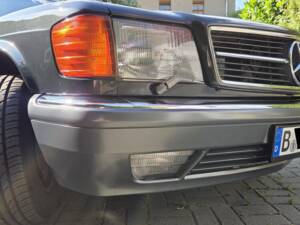 Afbeelding 30/31 van Mercedes-Benz 560 SEC (1991)