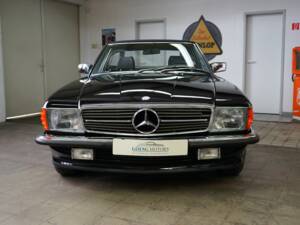 Image 3/22 de Mercedes-Benz 560 SL (1987)