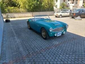 Image 4/42 of Austin-Healey 100&#x2F;6 (BN4) (1957)