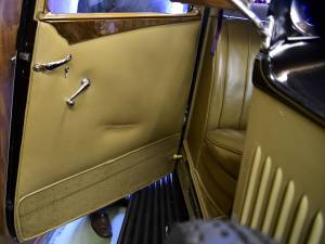 Image 29/50 de Rolls-Royce 20&#x2F;25 HP Sport Saloon (1935)