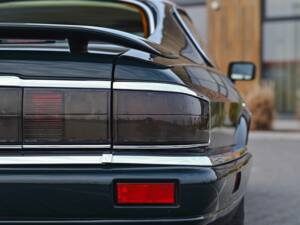 Image 26/55 of Jaguar XJS 6.0 (1994)