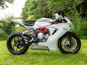 Imagen 7/7 de MV Agusta DUMMY (2013)