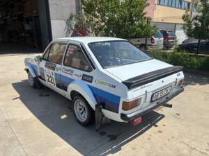 Image 6/84 de Ford Escort RS 2000 (1979)