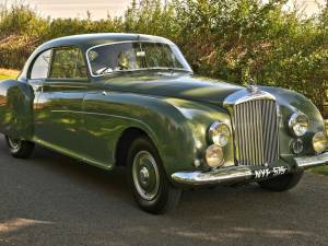 Image 14/45 of Bentley R-Type Continental (1953)