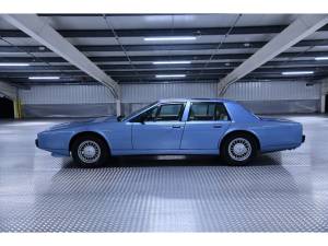 Image 16/21 of Aston Martin Lagonda (1989)
