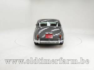 Image 7/15 de Daimler 2,5 Liter V8 (1966)