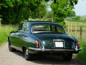 Immagine 6/30 di Jaguar 420 G (1970)