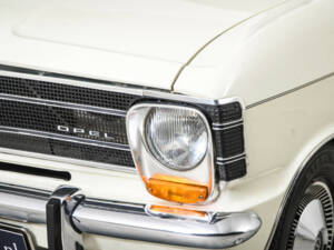 Image 22/50 of Opel Olympia 1700 S (1968)