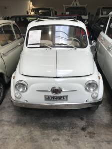 Image 40/52 of FIAT 500 D (1963)