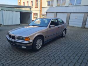 Bild 3/14 von BMW 316i Compact (1995)