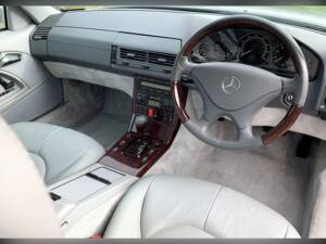 Afbeelding 7/31 van Mercedes-Benz SL 320 (1999)