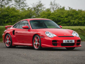 Image 1/39 de Porsche 911 Turbo S (2005)