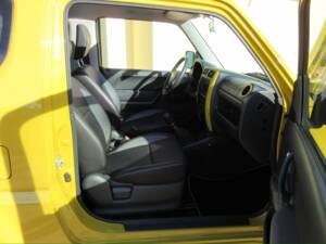 Immagine 11/23 di Suzuki Jimny (2018)