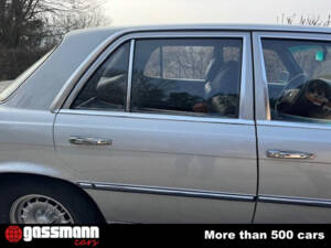 Image 7/15 of Mercedes-Benz 450 SE (1977)