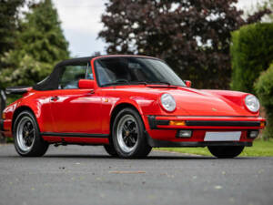 Imagen 1/4 de Porsche 911 Carrera 3.2 (1989)