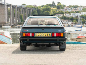 Image 7/46 de Ford Capri III 280 Brooklands (1987)