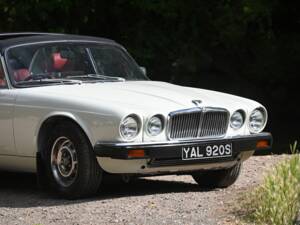 Immagine 12/20 di Jaguar XJ 6 L 4.2 (1978)