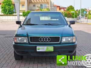 Bild 8/10 von Audi 80 - 2.0 E (1992)