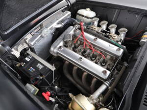 Bild 37/42 von Alfa Romeo 1750 GT Veloce (1971)