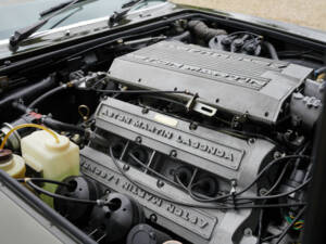 Image 29/50 of Aston Martin V8 Volante (1981)