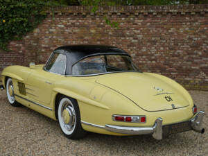 Imagen 36/50 de Mercedes-Benz 300 SL Roadster (1961)