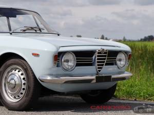 Afbeelding 32/50 van Alfa Romeo Giulia 1600 Sprint GT Veloce (1967)