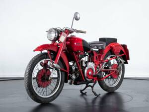 Image 7/50 of Moto Guzzi DUMMY (1950)
