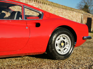 Image 42/50 of Ferrari Dino 246 GT (1970)