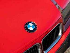 Bild 7/92 von BMW 325i (1994)