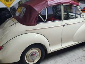 Immagine 16/45 di Morris Minor 1000 Tourer (1961)