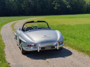 Afbeelding 22/38 van Mercedes-Benz 300 SL Roadster (1962)